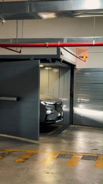 🚗 SOLUCIONES A LA MEDIDA DE CADA PROYECTO

En Galpón Puno, Lima, instalamos un montavehículo con doble embarque a 180° y salida en diagonal, una configuración especial desarrollada para adaptarnos a las necesidades del proyecto.

🔹 2 paradas
🔹 Capacidad de carga: 3,500 kg
🔹 Tecnología y fabricación de procedencia europea

En EMBARBA Elevadores, diseñamos soluciones que se adaptan a cada espacio y requerimiento.

Elevamos tus proyectos.

#EMBARBA #Elevadores #Montavehiculo #GalponPuno #Lima #ElevadoresPeru #Ingenieria #SolucionesEspeciales #TecnologiaEuropea #Montacoches